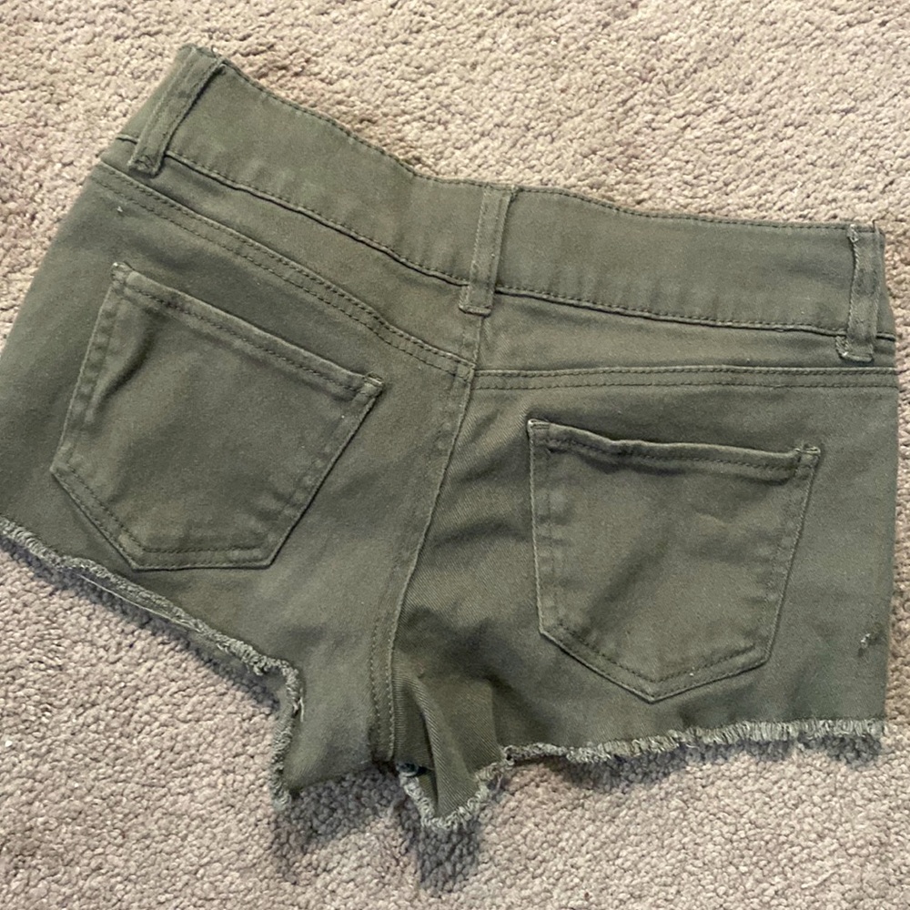 Refuge Army Green Womens Size 2 JeanShorts